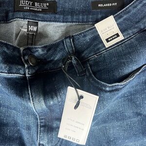 Judy Blue Relaxed Fit Jeans - Dark Blue